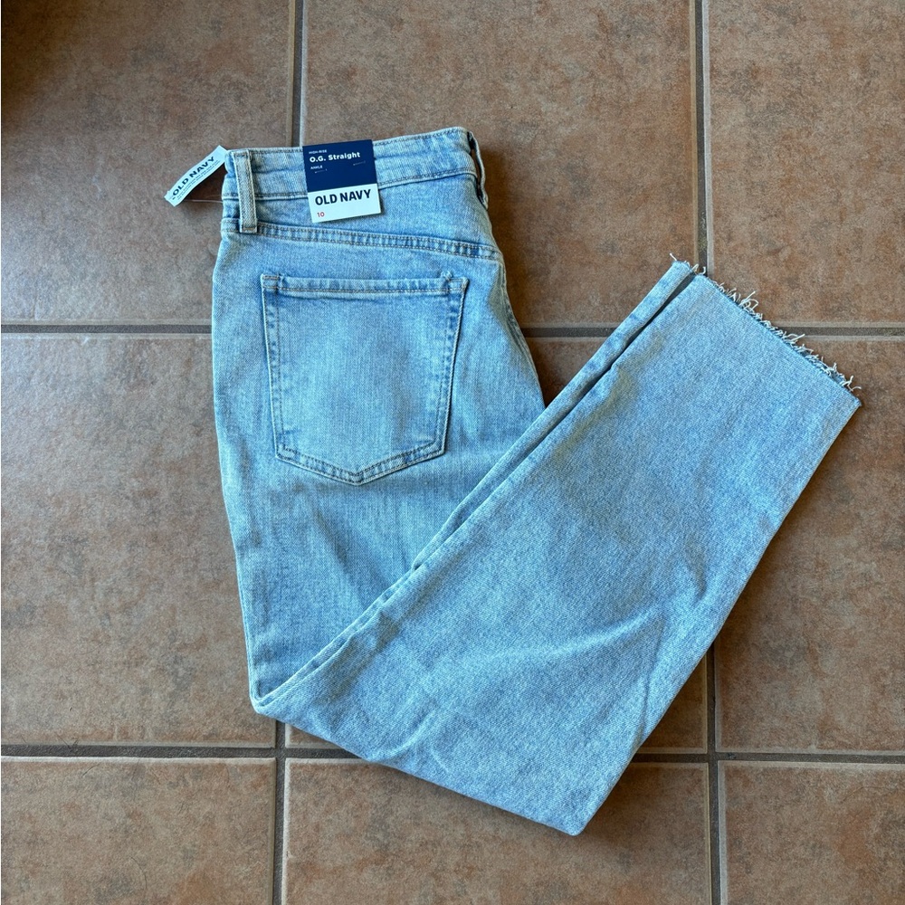 Old Navy O. G. Straight Ankle Jeans